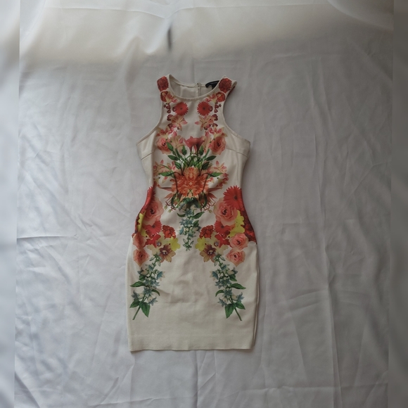 Floral Forever 21 dress - Picture 2 of 6